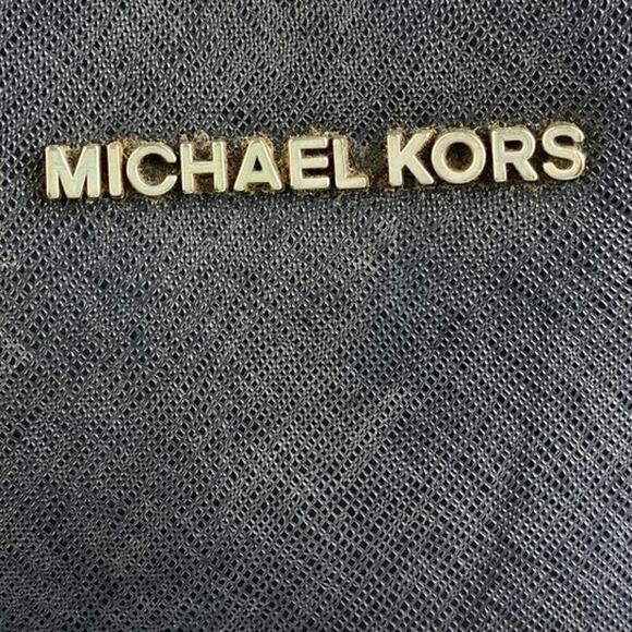 Michael Kors Jet Set Black Zip Leather Logo Chain Zip Crossbody Handbag OS - Picture 4 of 5